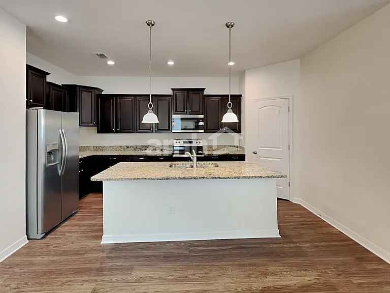 13159 Royal Pines Ave — Photo 4