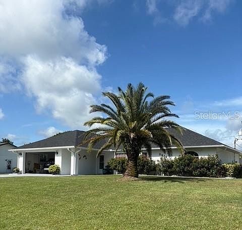1st image of 3214 Queen Palm Dr