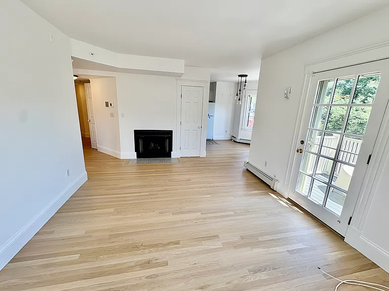 85 Sherman St #7 — Photo 5