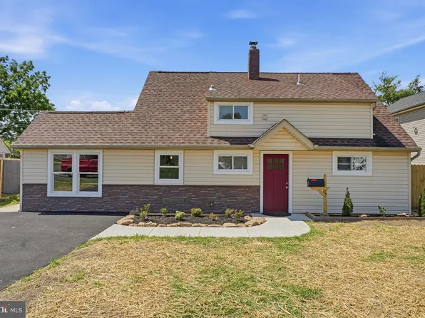 75 Ivy Hill Rd, Levittown, PA 19057