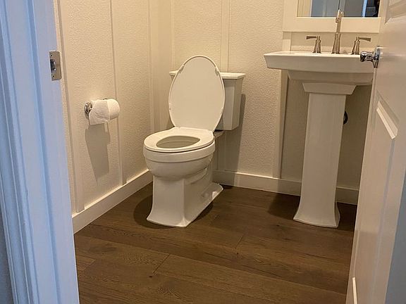 2nd image of 2730 Bonfire Ln