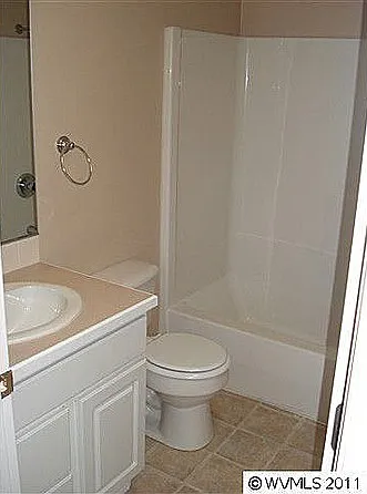 65 Sweden Cir — Photo 7