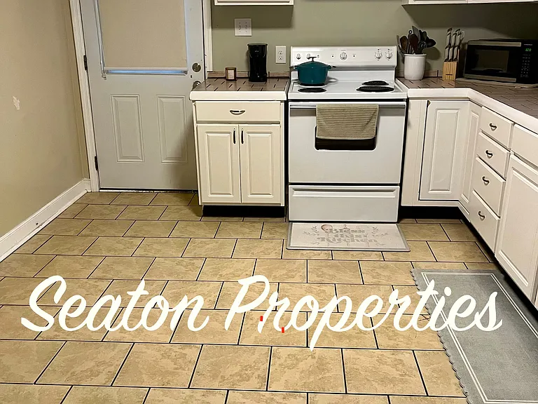 2709 Addison Dr — Photo 3