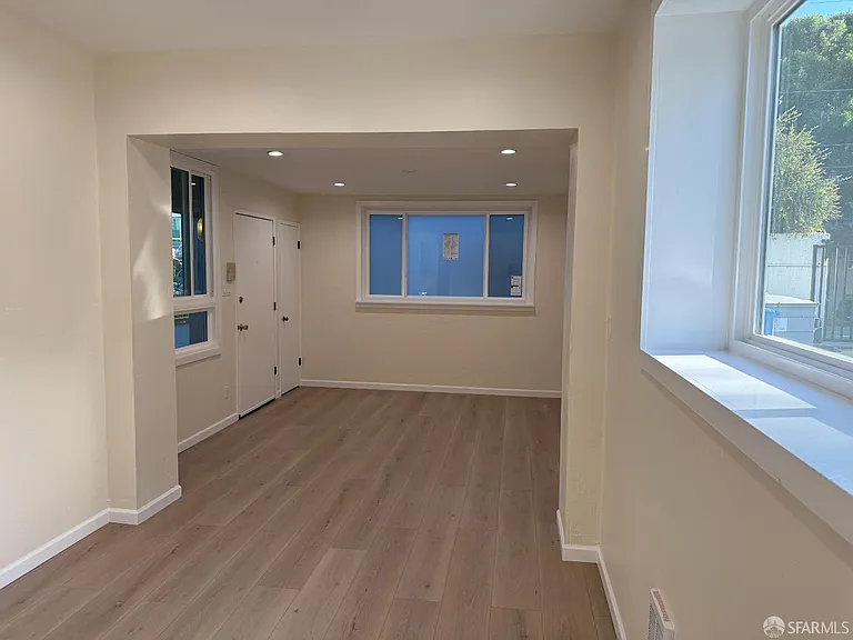 258 Dorland St #7 — Photo 9