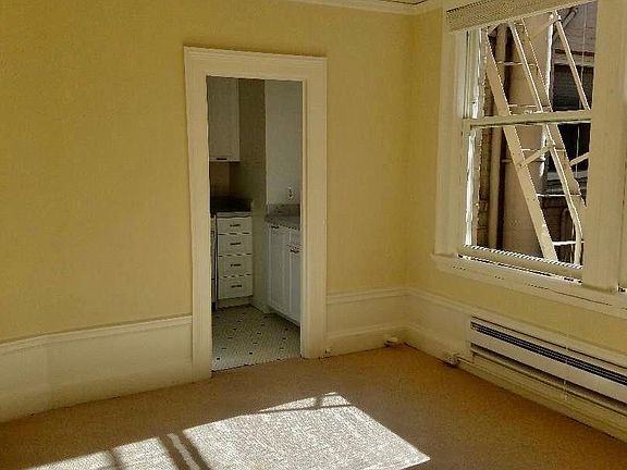 2nd image of 805 Bush St APT 410