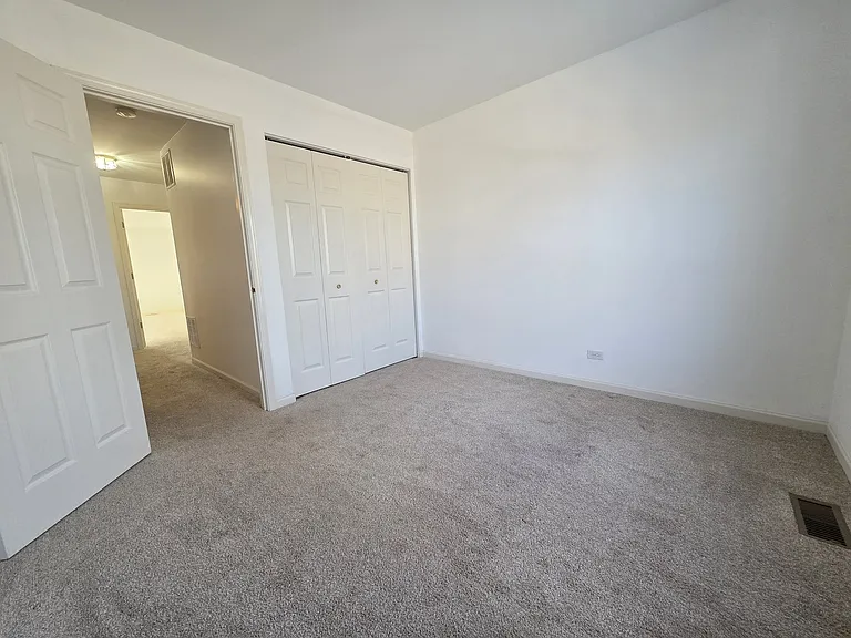 3996AURORA Blackstone Dr — Photo 21