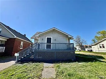 2407 Madison Ave photo 1