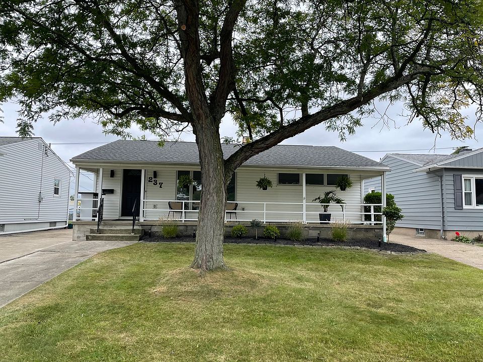1st image of 237 Dunlop Ave
