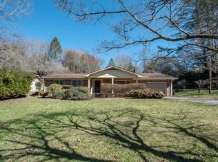 208 Maple St, Franklin, NC 28734