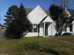 2810 Eric Ct, Chesapeake, VA 23323