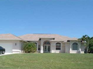 2143 SE Elmhurst Rd, Port Saint Lucie, FL 34952