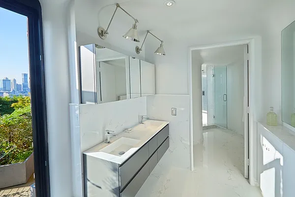 Rented by Brown Harris Stevens | media 14