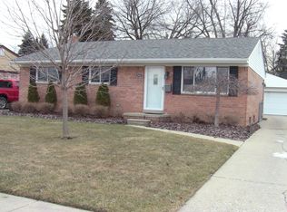 29463 Rush St, Garden City, MI 48135