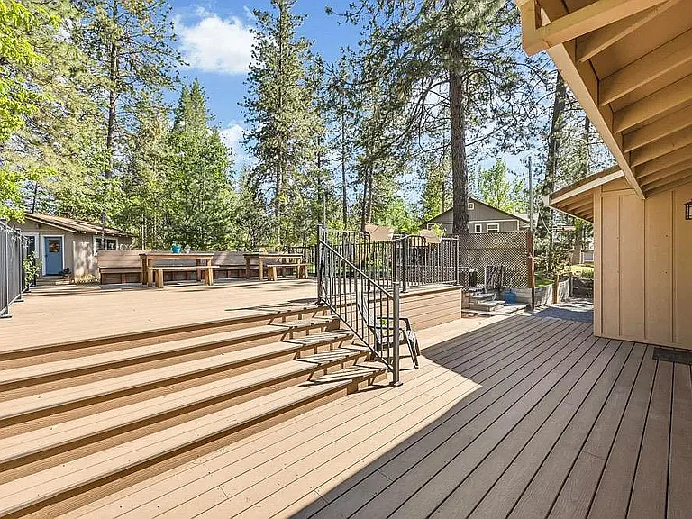 10489 Sky Cir — Photo 25