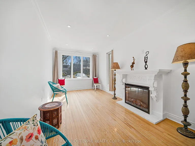 481 Anthony Dr — Photo 13