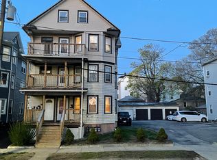91 Raymond St #4, Providence, RI 02908