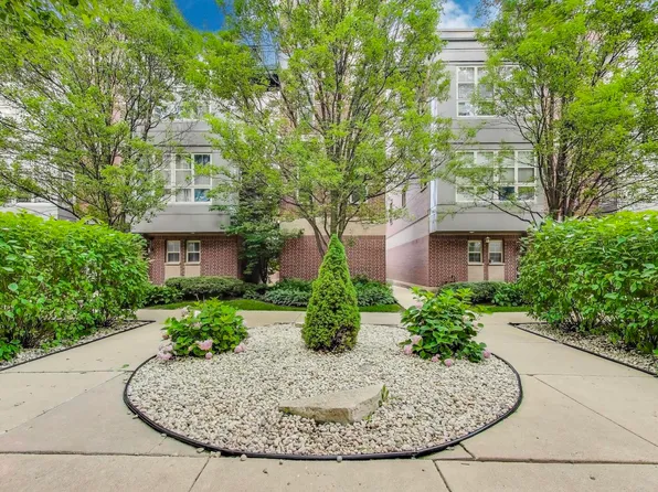 2323 S Wabash Ave APT 13, Chicago, IL 60616