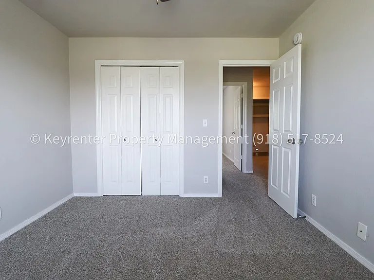 9134 E 24th St — Photo 26