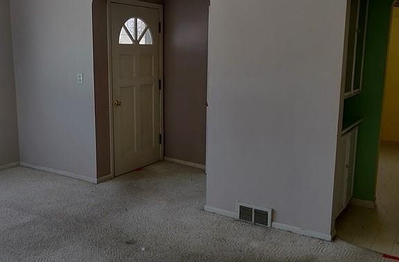 5th image of 29744 Arthur Ave