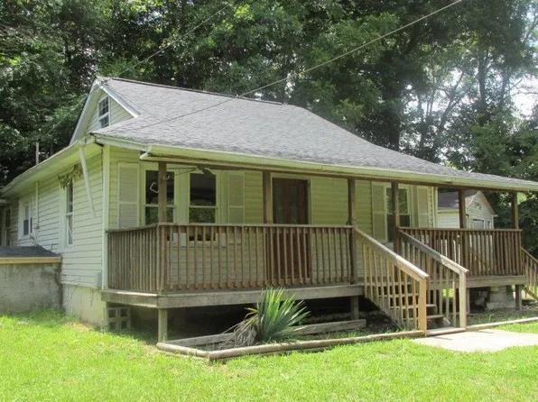 2551 Eastland Rd, Roanoke, VA 24014