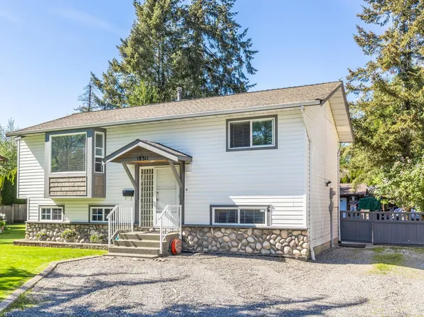 18311 Hunter Pl, Surrey, BC V3S 5C6