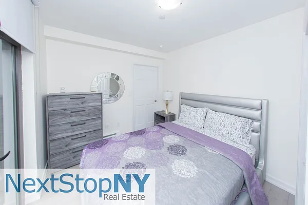 Rented by NextStopNY | media 11