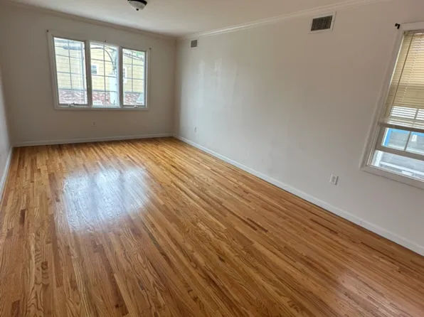 (undisclosed Address), Harrison, NJ 07029