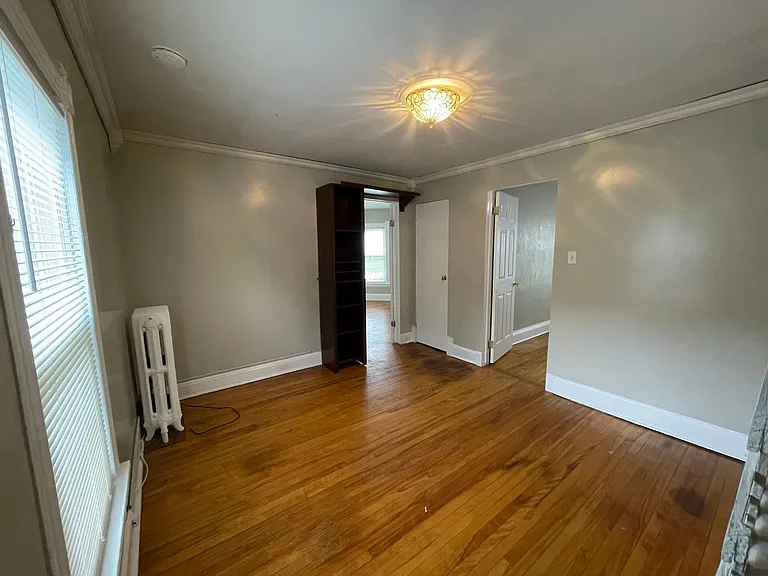 205 Cayuga St — Photo 21