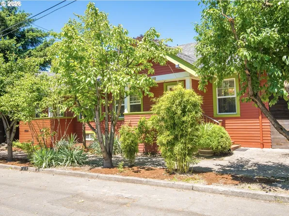 2405 SE Cora St, Portland, OR 97202