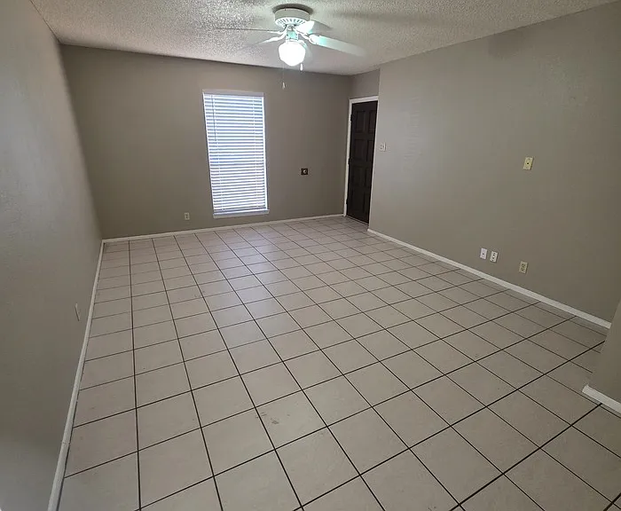 4803 Country Club Dr #B — Photo 5