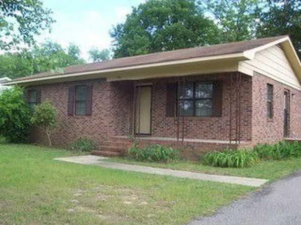 719 Humphrey St, Batesburg, SC 29006