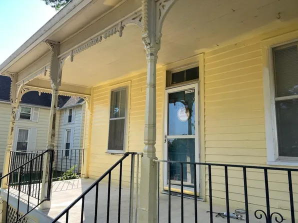 720 Y St, Atchison, KS 66002