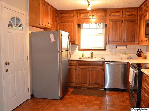 5th image of 10001 Conrad Dr SE
