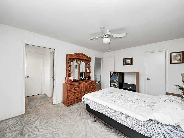 17 Winged Foot Dr — Photo 15