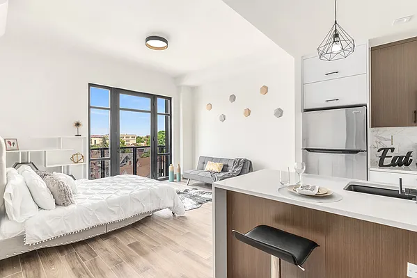 Rented by Corcoran | media 18