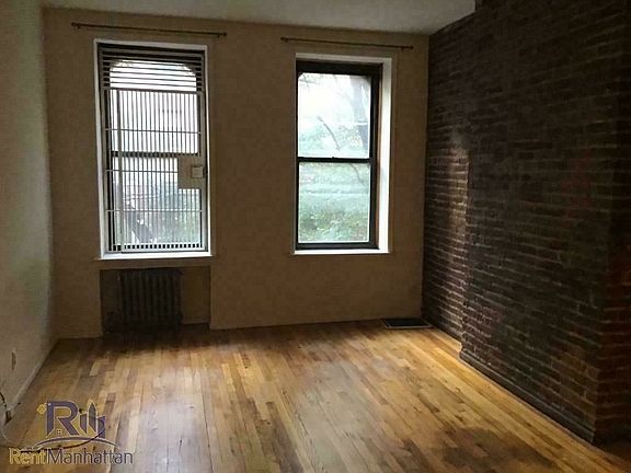 2nd image of 325 E 92nd St APT 4D