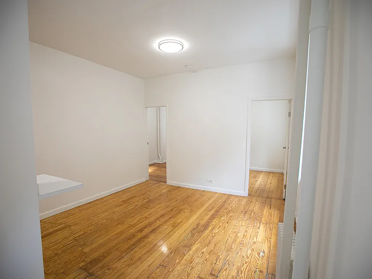 234 Thompson St #6 — Photo 9