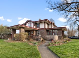 205 E Lincoln Ave, Watseka, IL 60970