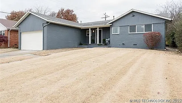 6547 E 26th Ct — Photo 1
