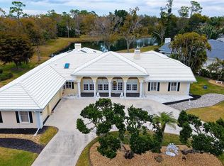 7421 Weeping Willow Blvd, Sarasota, FL 34241