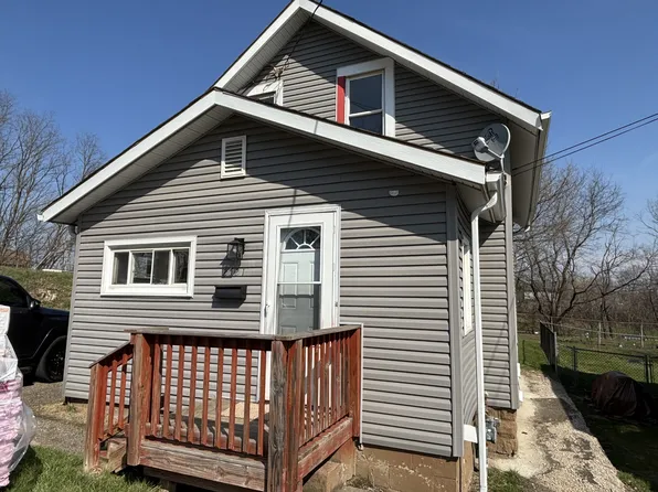 2521 15th St SW, Canton, OH 44706