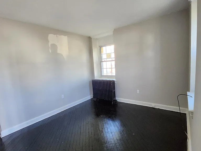 230 Centre St #1B — Photo 5