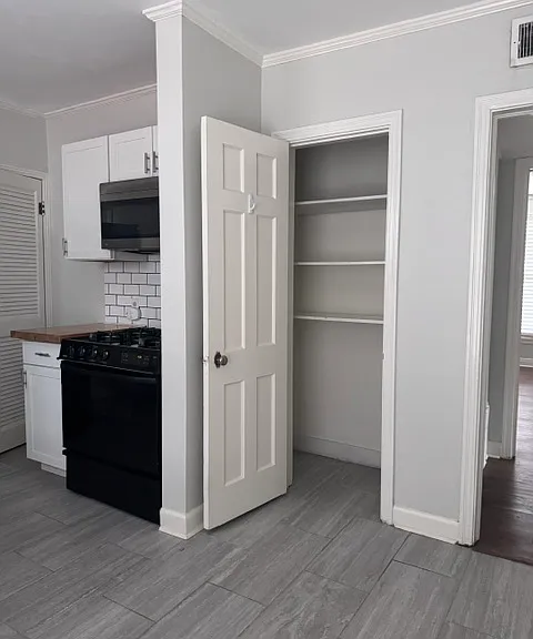 Kitchen Pantry