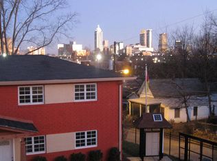693 Dalvigney St NW APT 116, Atlanta, GA 30318