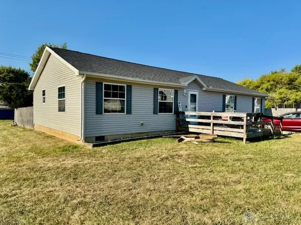 321 W Lynn St, Saint Paris, OH 43072