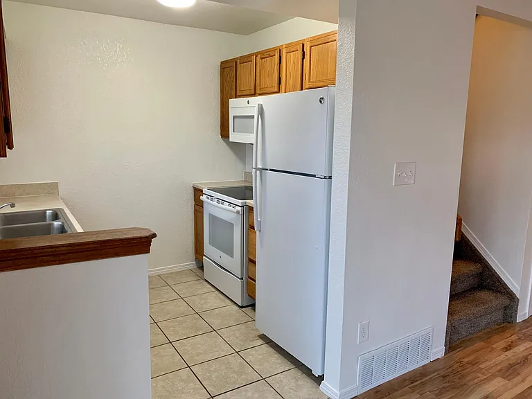 1845 Landis Ct #A — Photo 5