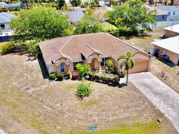 3321 NW Juanita Pl, Cape Coral, FL 33993