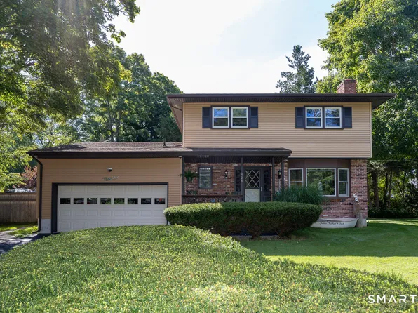 428 Hammock Road North, Westbrook, CT 06498