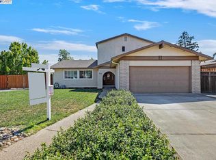 840 Hanover St, Livermore, CA 94551