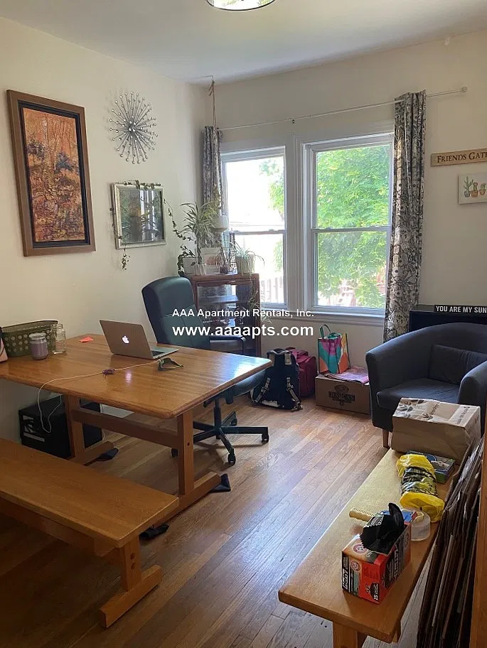 2 bed, 1.0 bath, $2,100 — Photo 3
